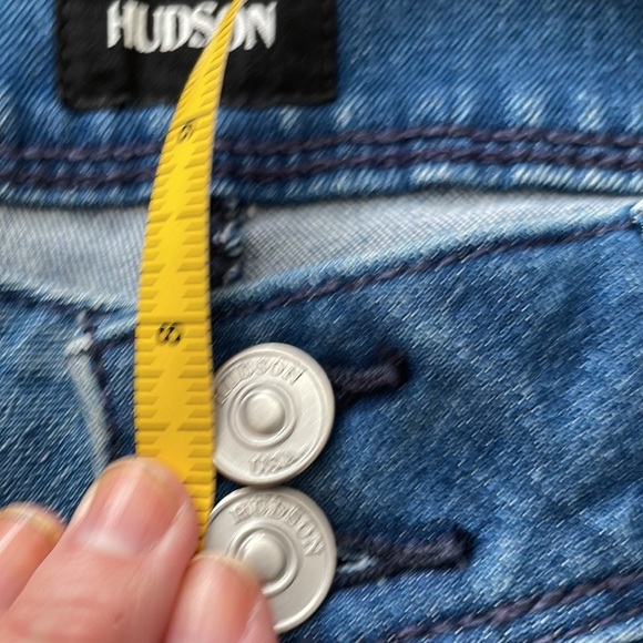HUDSON COLLIN FLAP SKINNY CROP MED WASH BLUE SIZE 26 NWT - Picture 8 of 14
